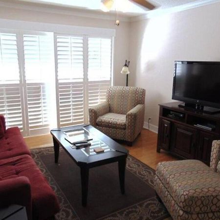 W2 Ocean Walk Resort Upstairs 2 Bed King And Two Twins Next To Back Pool St. Simons Island Kültér fotó